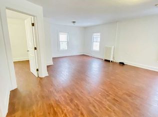 168 E Main St, Bergenfield, NJ 07621