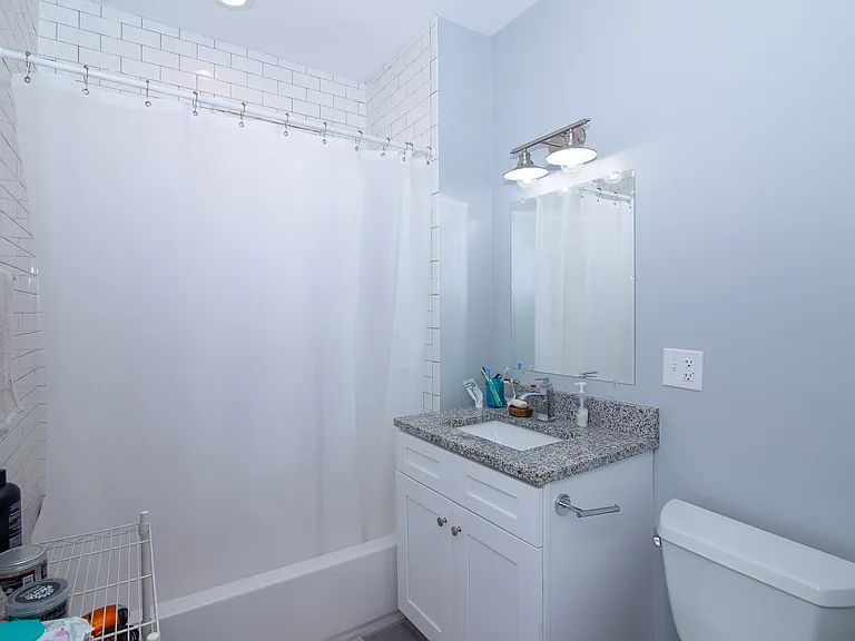 2520 W Cortez St #2R — Photo 5