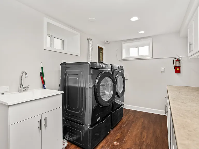 7254 N Osceola Ave — Photo 11
