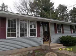 4 Circle Dr, Burlington, CT 06013