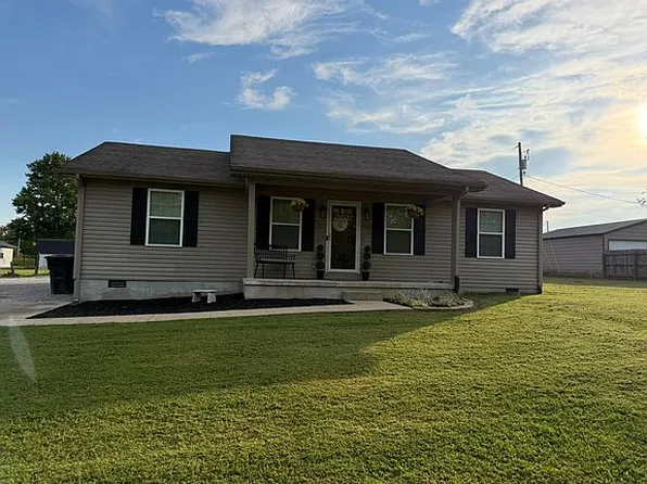155 Nest Egg Rd, Mount Sterling, KY 40353