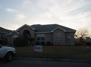 2389 Pecan Dr, Eagle Pass, TX 78852