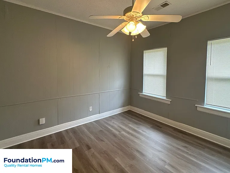 1589 E McLemore Ave — Photo 18