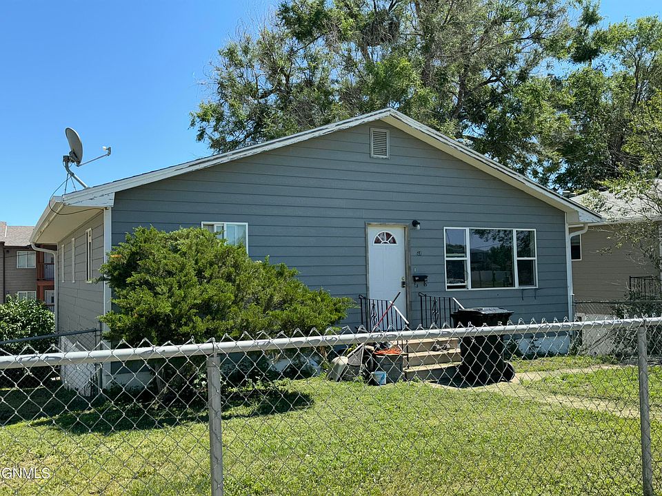 2nd image of 514 University Ave E