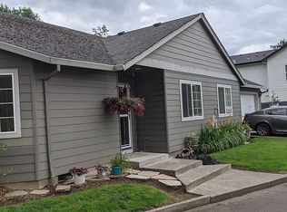 439 S Ivy St, Canby, OR 97013