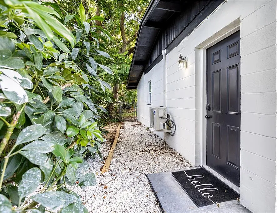 1 bed, 1.0 bath, 550 sqft, $2,000 — Photo 3