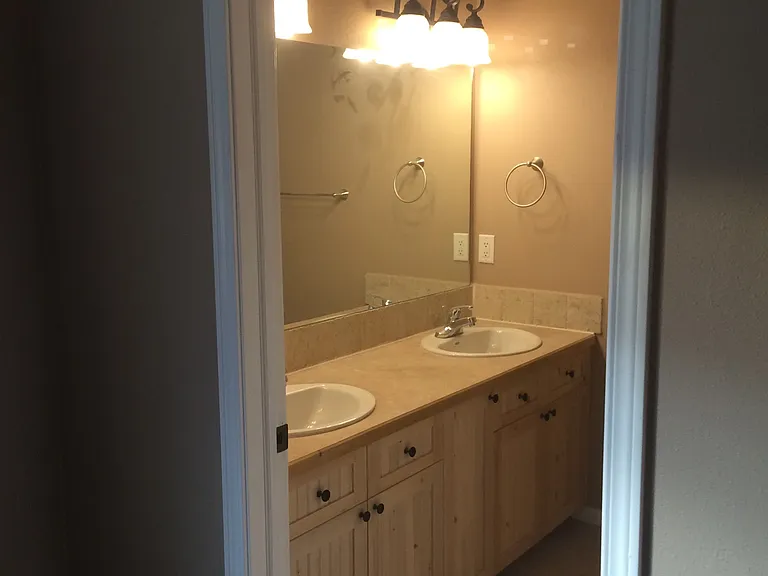 290 Sheridan Ave #B — Photo 5