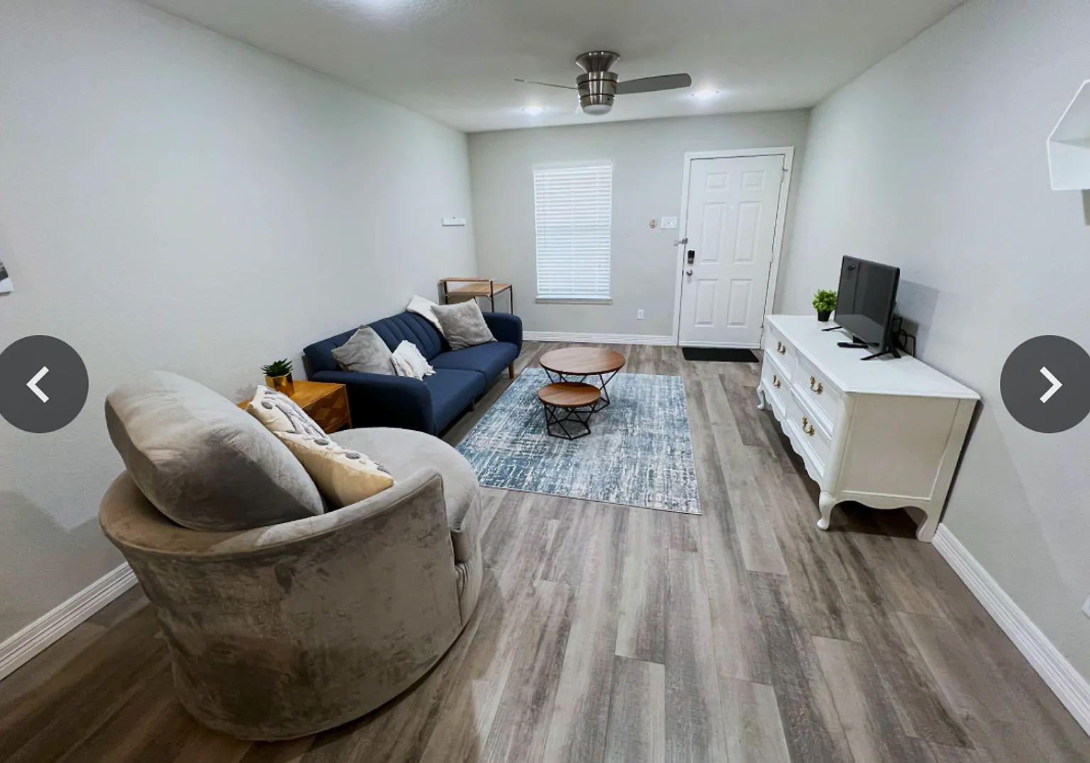 1366 S 12th St - District 12 1bd/1bth — Photo 1