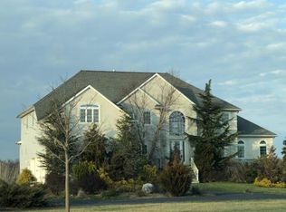 19 Herbert Rd, Robbinsville, NJ 08691