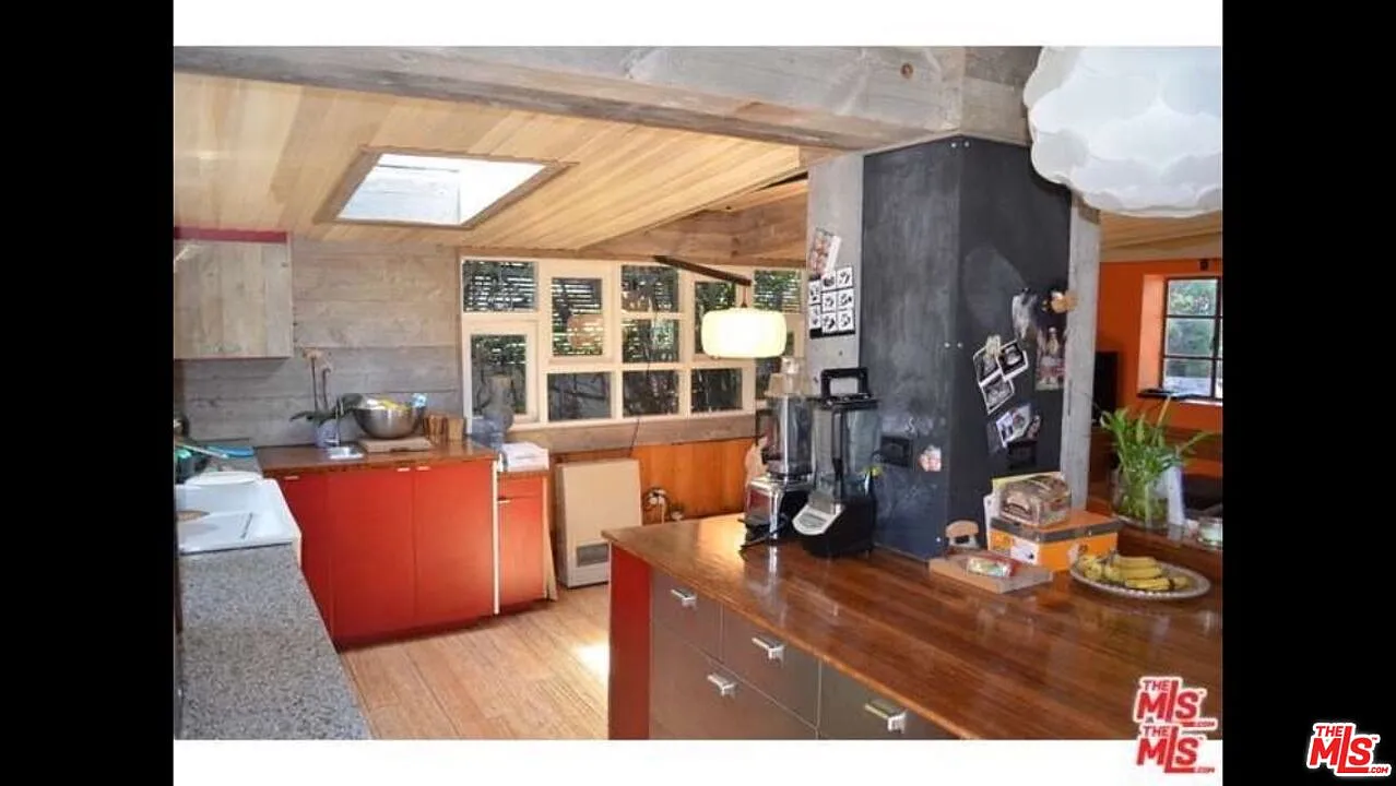 1 bed, 1.0 bath, 845 sqft, $3,800 — Photo 4