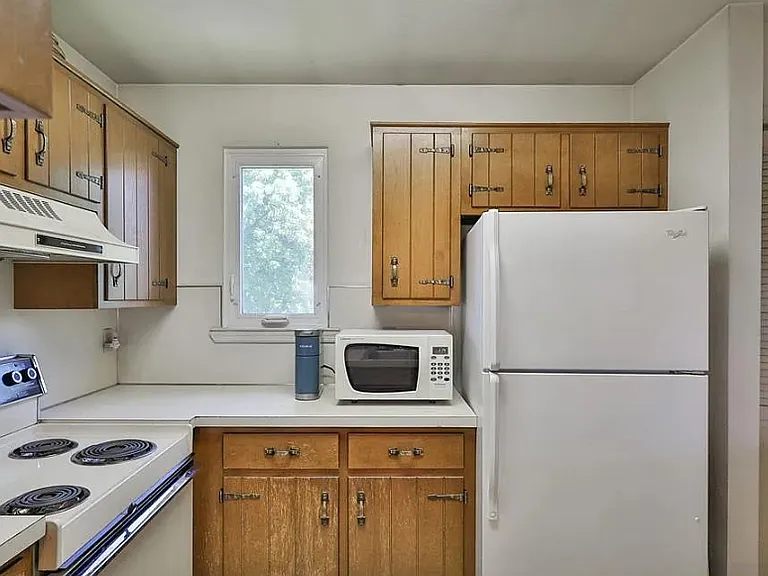 102 Drift Ct #B — Photo 2