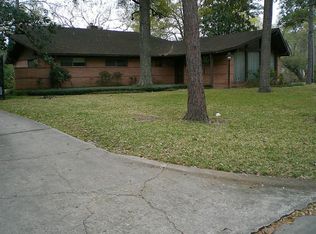 8723 Green Valley Dr, Houston, TX 77055