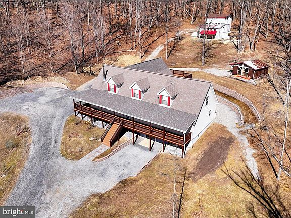 2nd image of 1807 Pine Ridge Rd