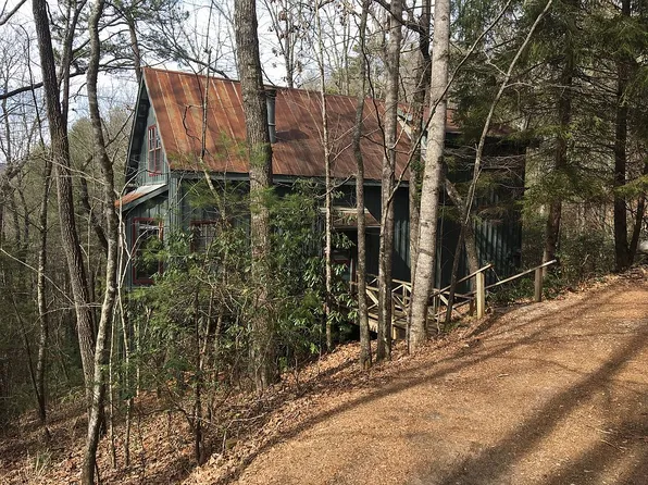 508 Tame Turkey Rd, Lakemont, GA 30552