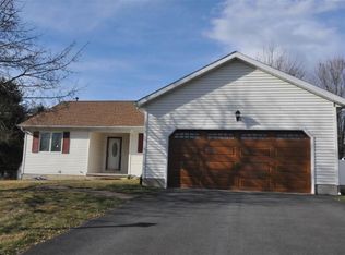 216 Revere Dr, Ballston Spa, NY 12020