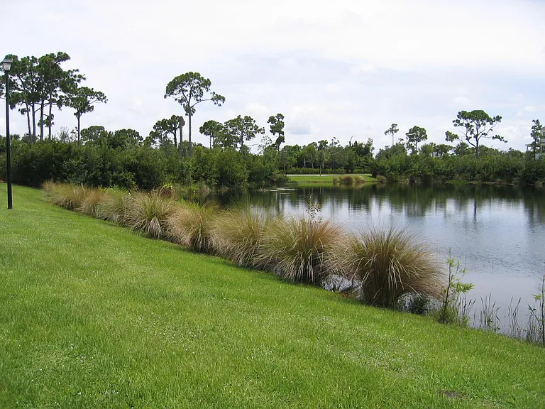 335 E Thatch Palm Cir #105 — Photo 14