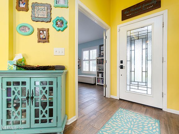 3rd image of 12421 PECAN HICKORY Court