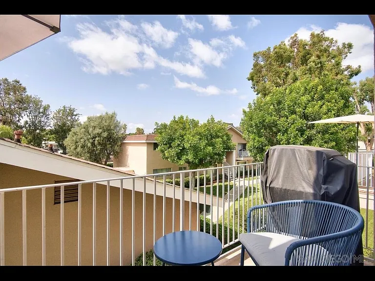 4560 Maple Ave #223 — Photo 23