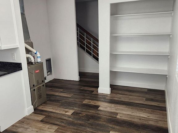 5th image of 1025 N Canyon St #1