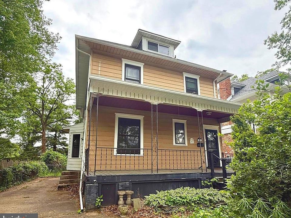 1st image of 816 Park Ave