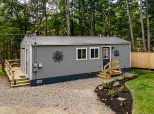 4 Hunts Meadow Rd, Whitefield, ME 04353