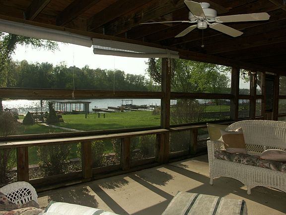 Large screened in patio to enjoy the sunsets!