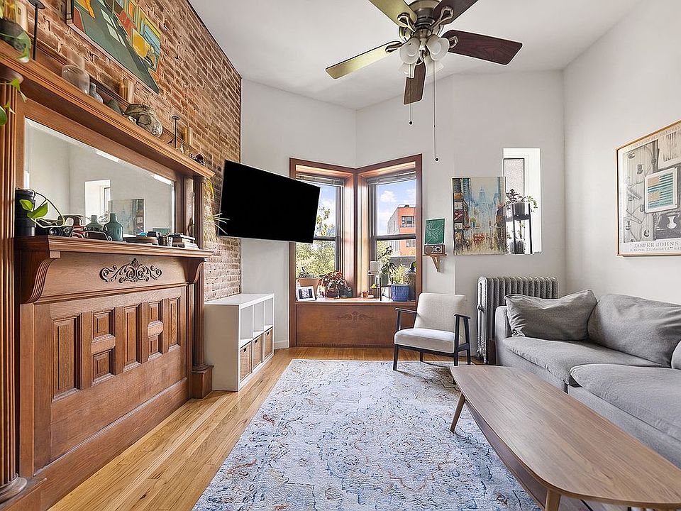 1st image of 798 President St APT 4-R