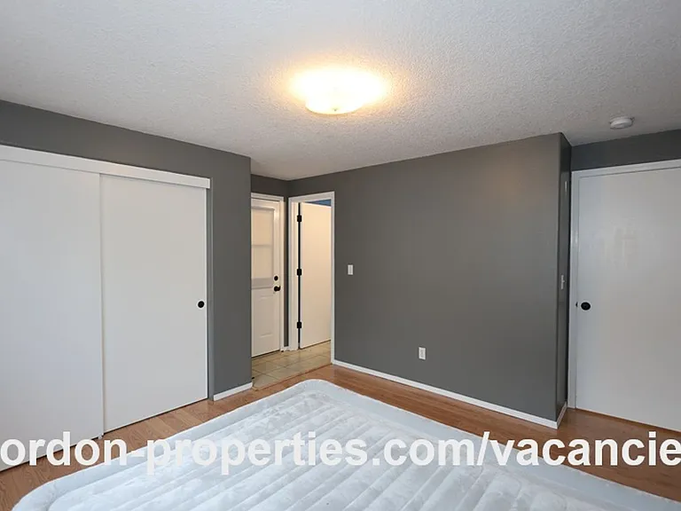 2373 NW Stanley Ave — Photo 31