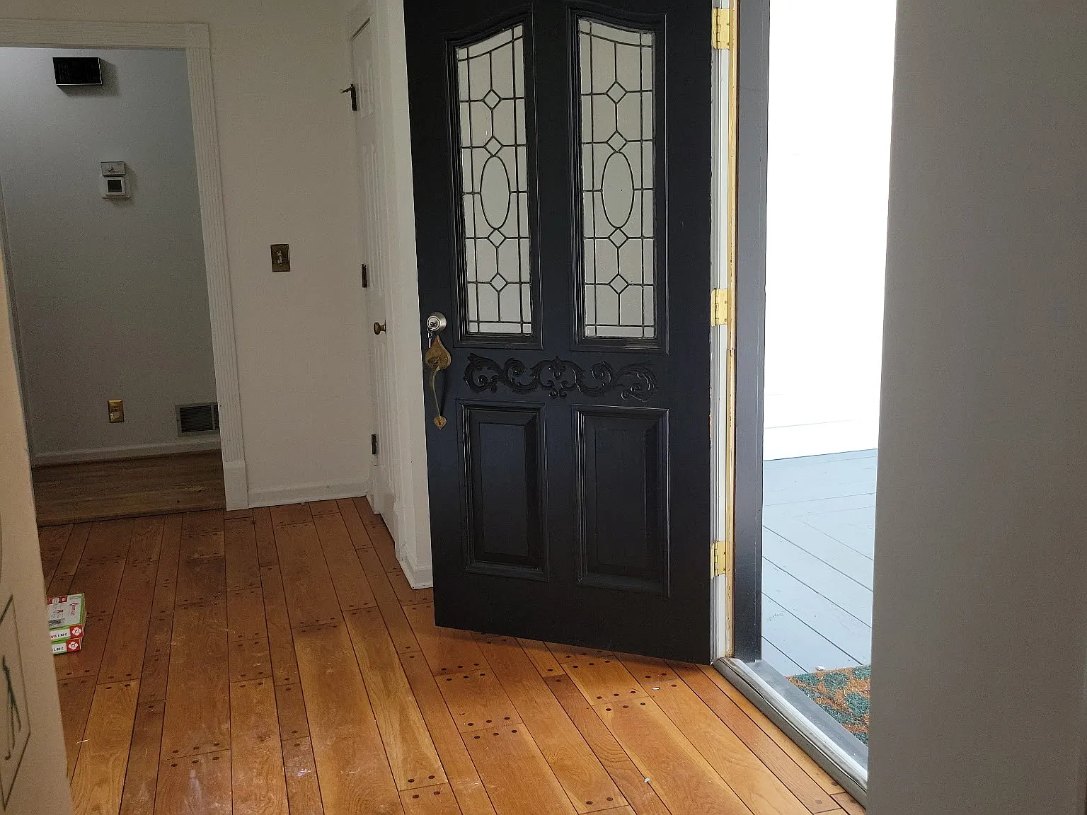 2 bed, 3200 sqft, $4,900 — Photo 2