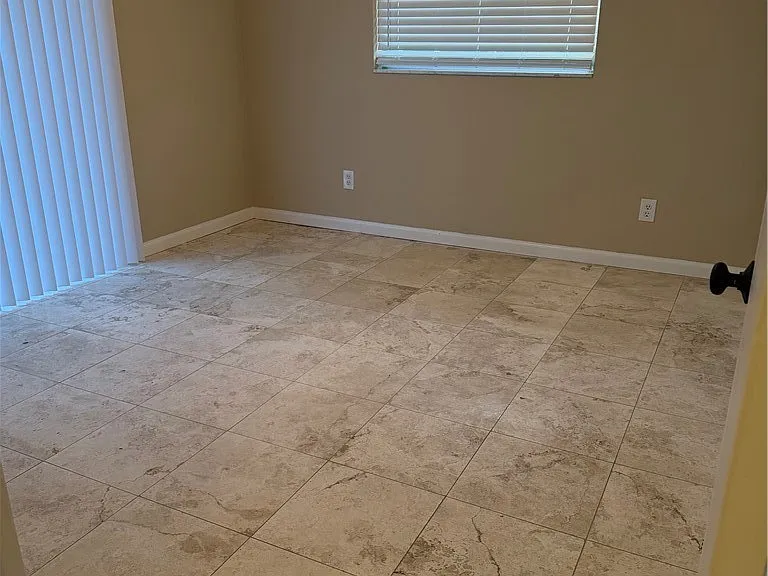 4479 Lakewood Blvd — Photo 11