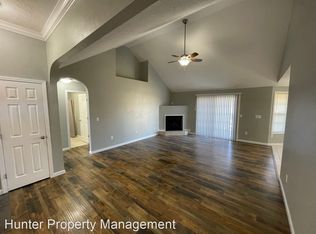 1151 S Ventura Ave, Springfield, MO 65804