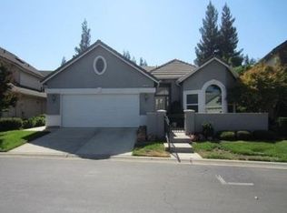 2342 Dawson Cove Ln, Clovis, CA