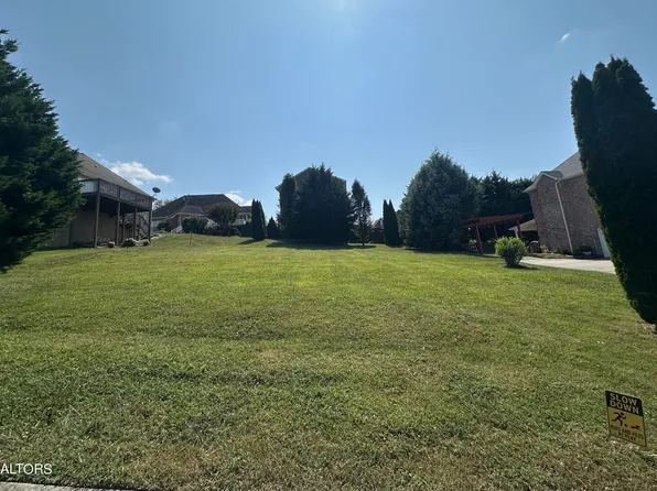 6132 Stratford Park Blvd, Knoxville, TN 37912