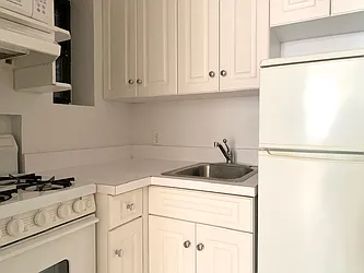 Rented by PocketBroker Inc