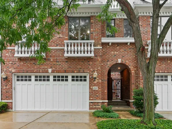 343 Arbor Glen Blvd, Schaumburg, IL 60195
