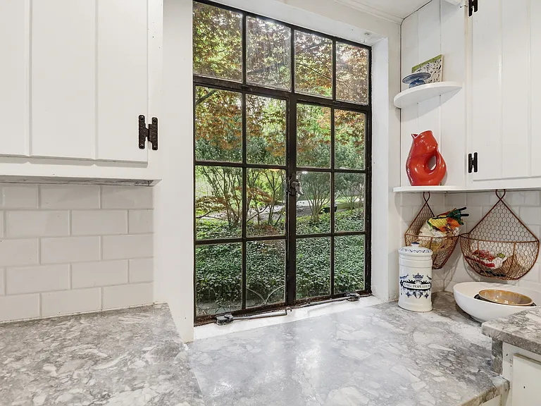 117 Renwick Dr #1 — Photo 12