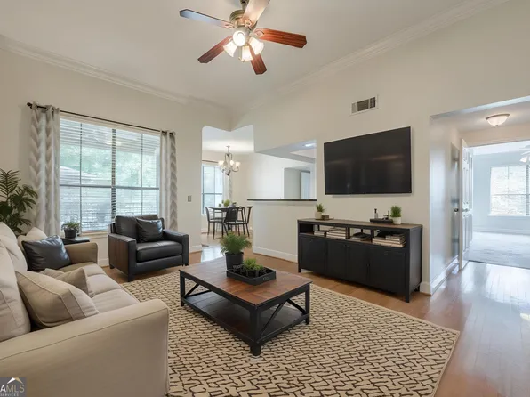 3777 Peachtree Rd NE APT 1632, Atlanta, GA 30319