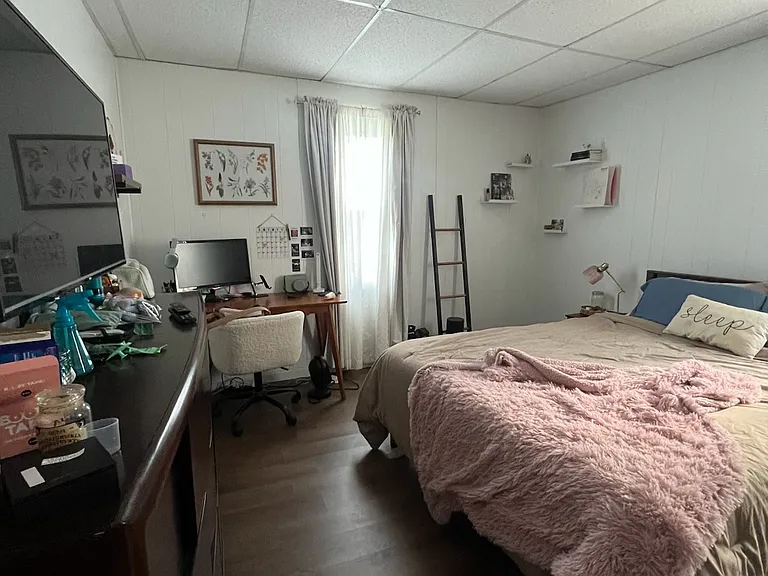 862 South St #4 — Photo 1