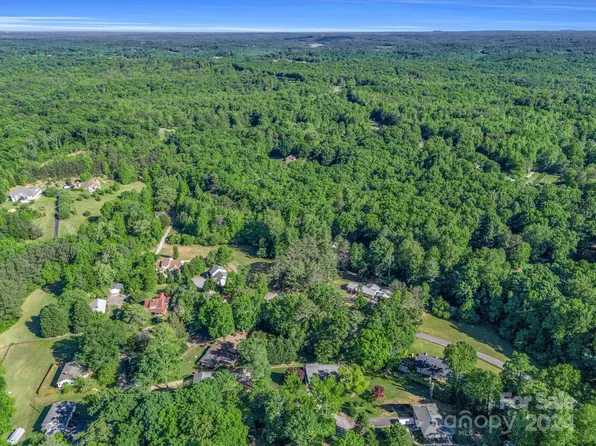 0 Paula Dr, Columbus, NC 28722