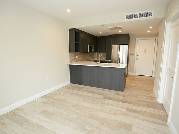 3rd image of 31-77 37th St #1C