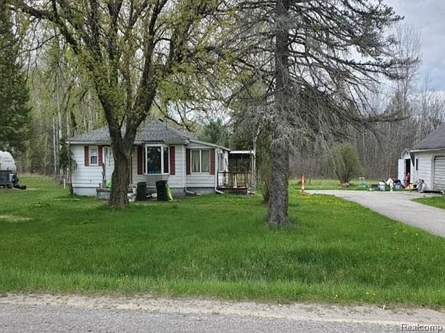 1st image of 4056 Three Rivers Rd