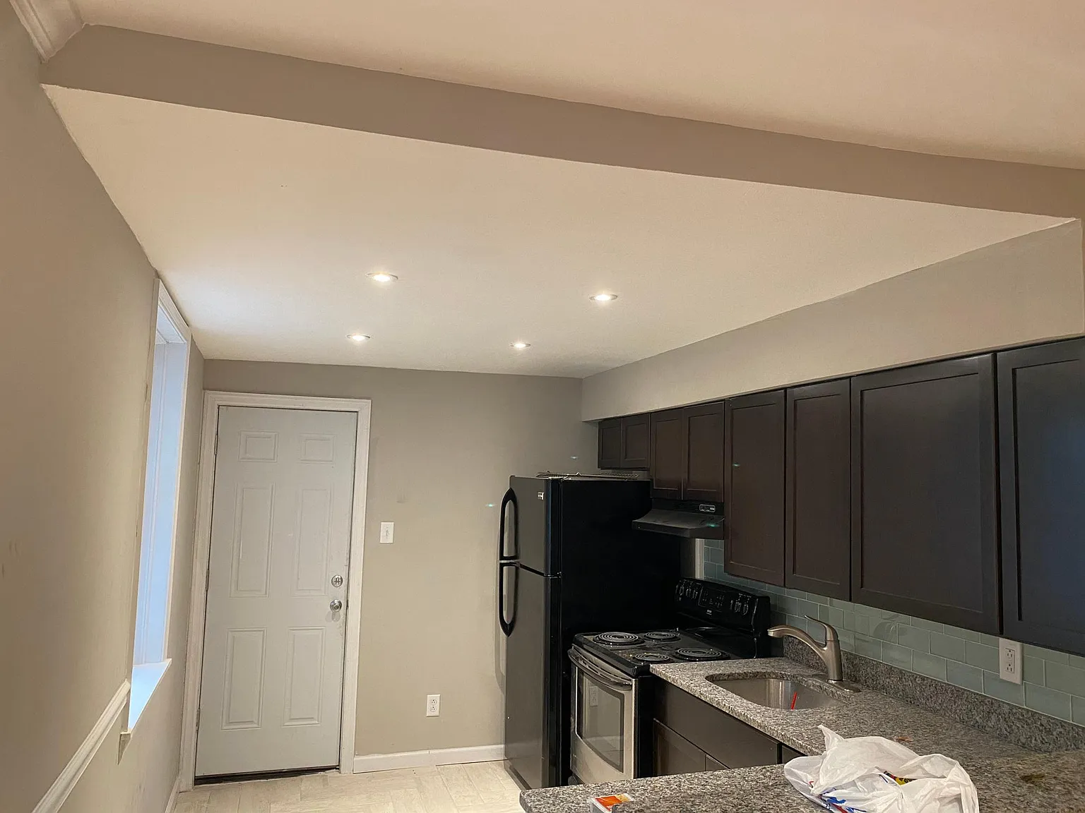 2 bed, 1.5 bath, 1200 sqft, $1,795 — Photo 3