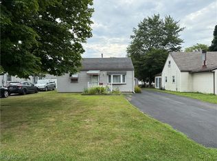161 N Roanoke Ave, Youngstown, OH 44515