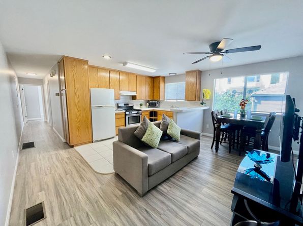 3552 Front St #1