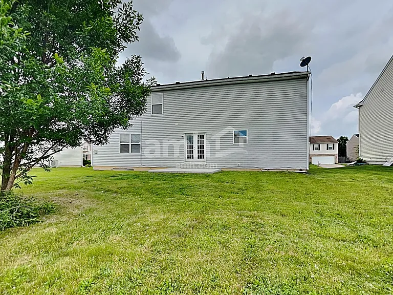 10825 Spring Green Dr — Photo 23