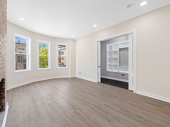3rd image of 241 Baldwin Ave Floor 1