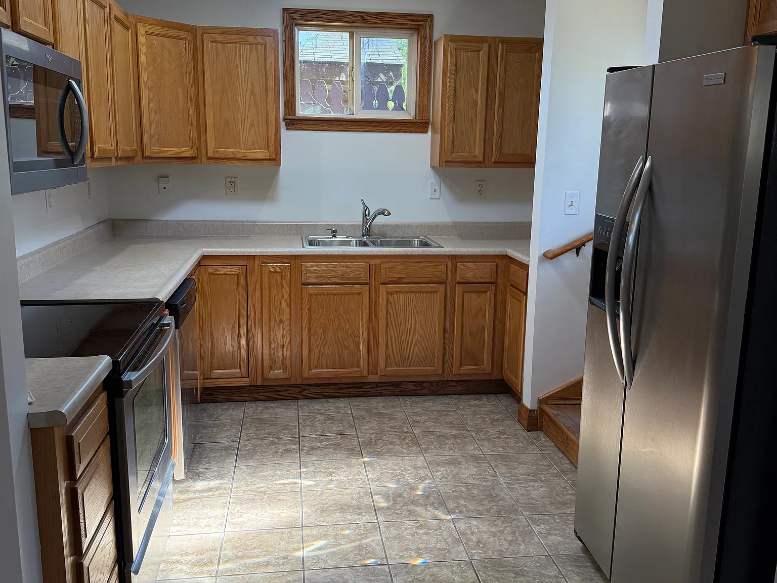 2 bed, $975 — Photo 2