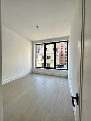 Rented by SMART CHOICE PROPERTIES LLC | media 17