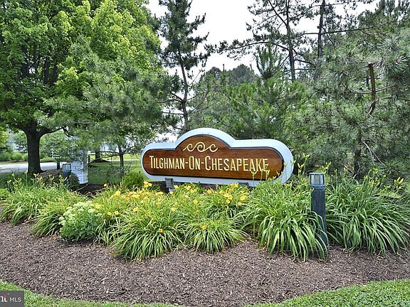 4th image of 21477 Island Club Rd