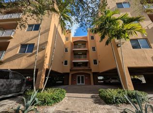 1300 NE 109th St APT 301, Miami, FL 33161